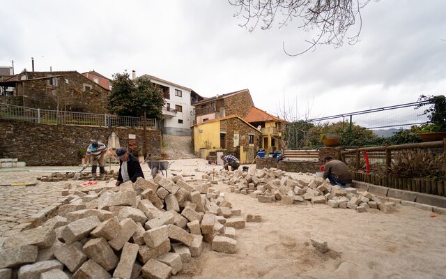 2025_02_20___requalificacao_do_adro_da_igreja_de_fajao_5