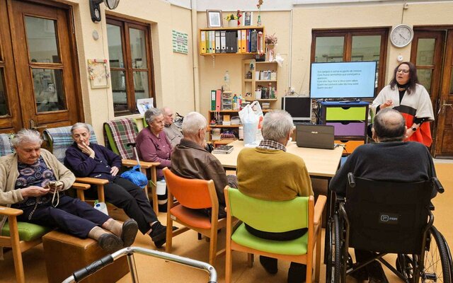 2025_03_21___oficina_raizes_do_futuro___museu_municipal_12